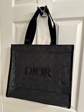 NEW Dior VIP gift Black Geometric Mesh Tote